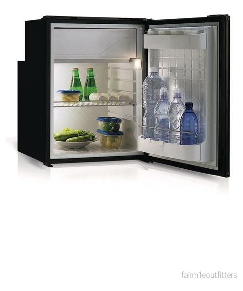 Chladnička kompresorová Vitrifrigo C90i (vestavná, objem 90 l, mrazicí oddíl 9,1 l, napájení 12/24V, systém Airlock, šedá) 305502