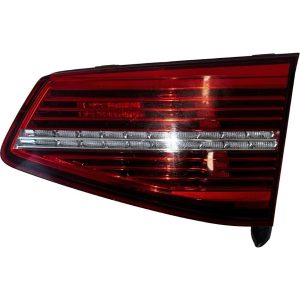 VW Passat B8 kombi r.v. 2016 pravé zadní vnitřní světlo LED 3G9945308A S5VX3T71478 VW Passat B8 kombi r.v. 2016 pravé zadní vnitřní světlo LED 3G9945308A S5VX3T71478