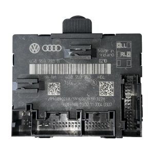 Audi A7 4G Sportback r.v. 2011 řídící jednotka dveří 4G8959793B 4G8959793 S5VX3T65950 Audi A7 4G Sportback r.v. 2011 řídící jednotka dveří 4G8959793B 4G8959793 S5VX3T65950
