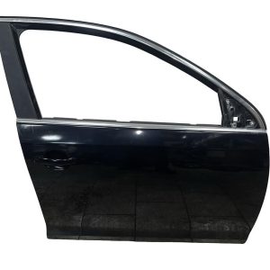 VW Golf 5 kombi r.v. 2009 černá metalíza kód barvy LC9X pravé přední dveře S5VX3T63870 VW Golf 5 kombi r.v. 2009 černá metalíza kód barvy LC9X pravé přední dveře S5VX3T63870