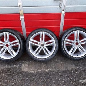 Kola 245/40 R18 celoroční pneu Continental 4,4mm ET45 8Jx18H2 S5VX3T35301 Kola 245/40 R18 celoroční pneu Continental 4,4mm ET45 8Jx18H2 S5VX3T35301