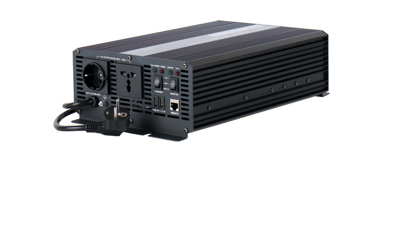 Sinusový měnič napětí s nabíječkou a prioritou sítě Carbest, 12 V / 230 V, 2000 W 312247