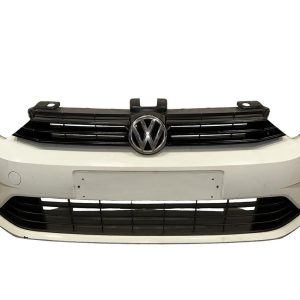 VW Golf 7 Sportsvan r.v. 2015 bílá metalíza kód barvy LC9A přední nárazník S5VX3T60314 VW Golf 7 Sportsvan r.v. 2015 bílá metalíza kód barvy LC9A přední nárazník S5VX3T60314